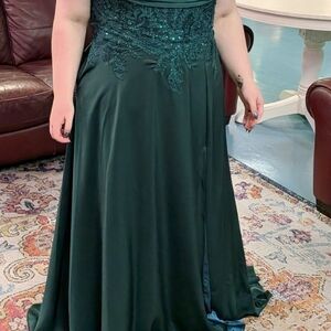 Elegant Teal Maxi Dress